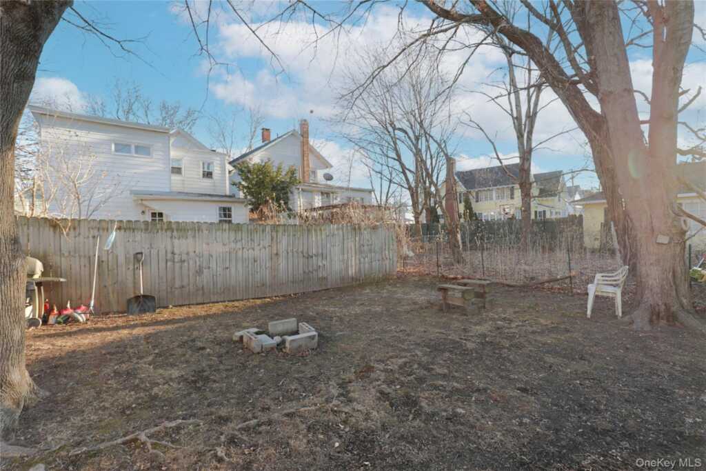 343 Washington Avenue, Kingston, NY 12401 - Photo 30 of 33