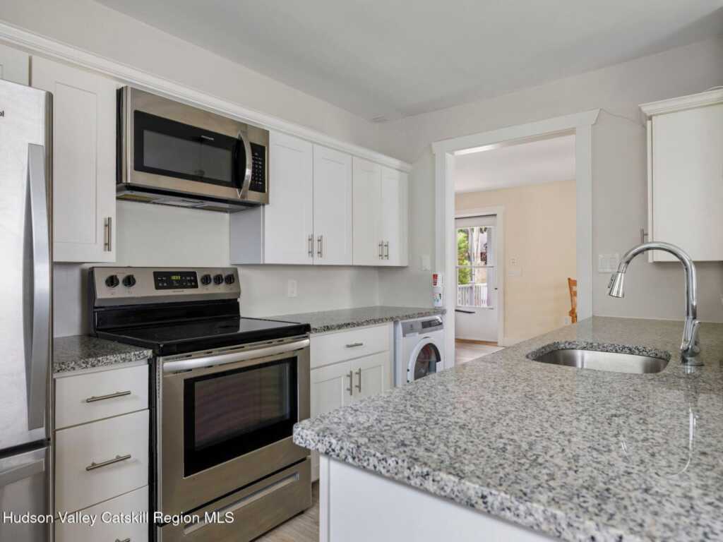 15 Browning Terrace, Kingston, NY 12401 - Photo 15 of 31
