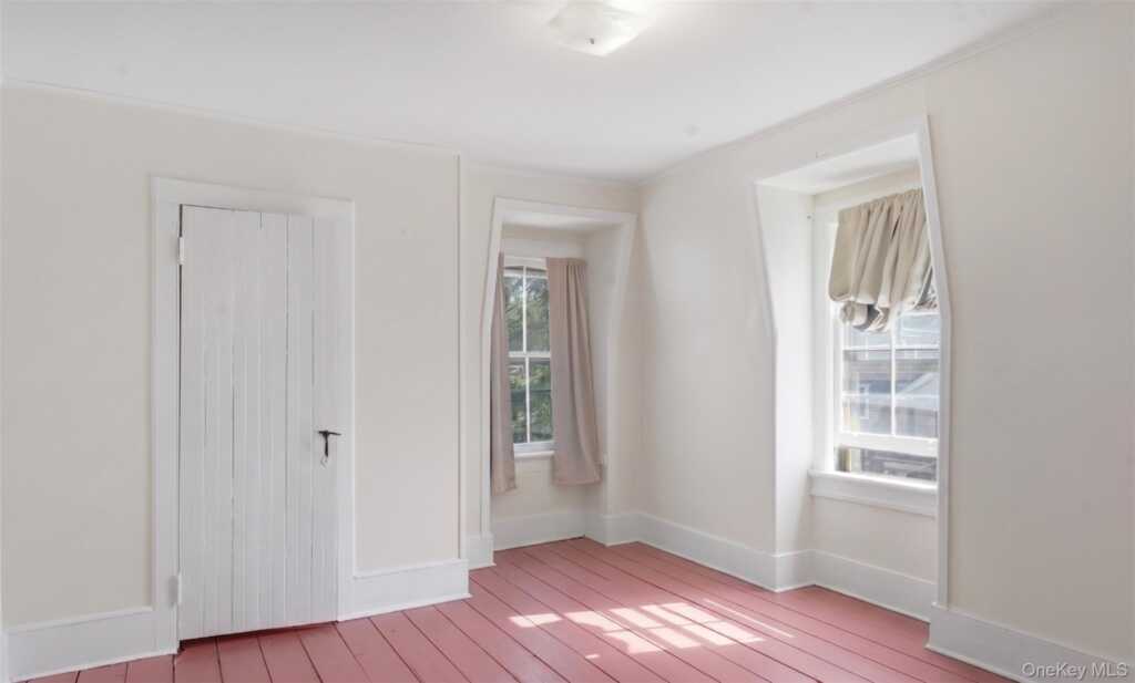 39 N Chestnut Street, New Paltz, NY 12561 - Photo 24 of 38