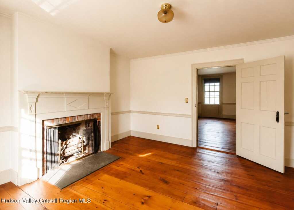 652 Albany Post Road, New Paltz, NY 12561 - Photo 13 of 40