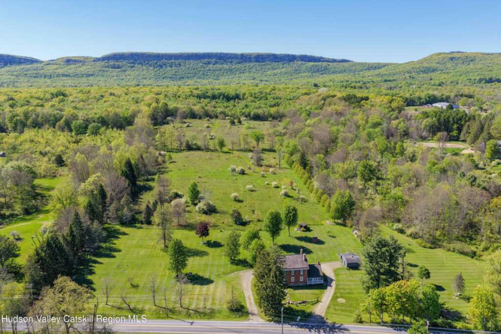 652 Albany Post Road, New Paltz, NY 12561 - Photo 33 of 40