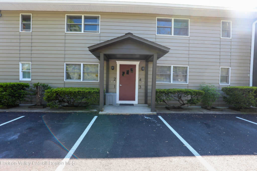 5 Simmons Street, Unit #3, Saugerties, NY 12477