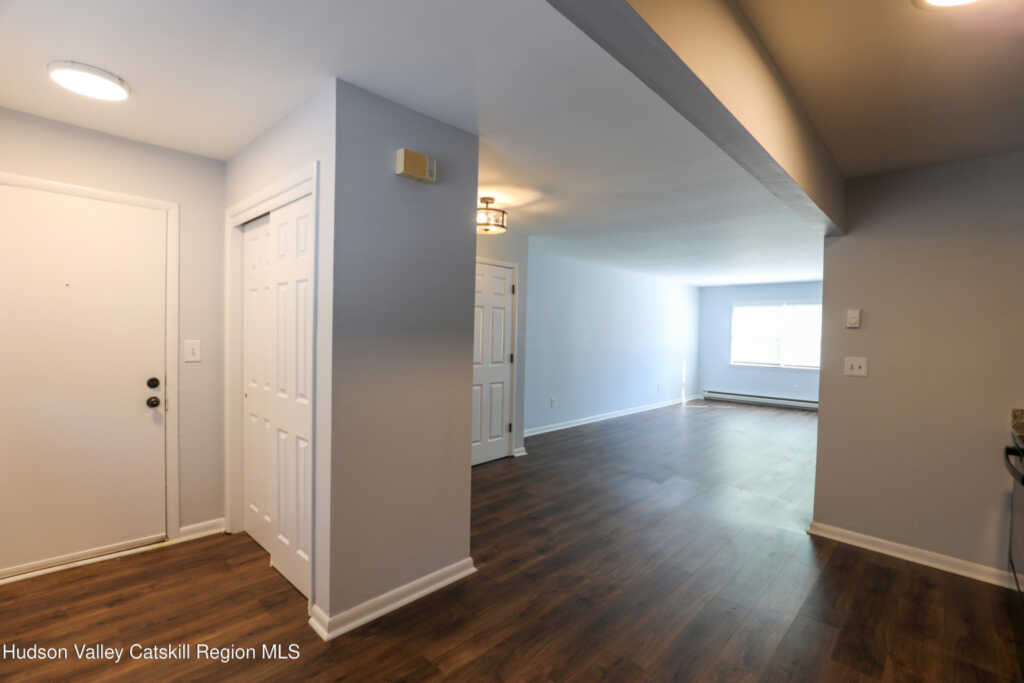 5 Simmons Street, Unit #3, Saugerties, NY 12477 - Photo 4 of 15