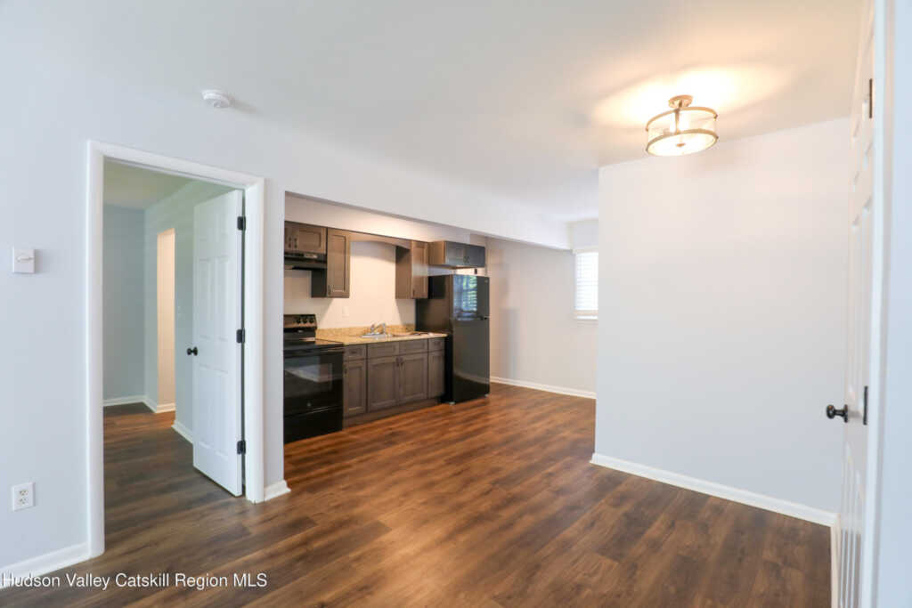 5 Simmons Street, Unit #3, Saugerties, NY 12477 - Photo 6 of 15