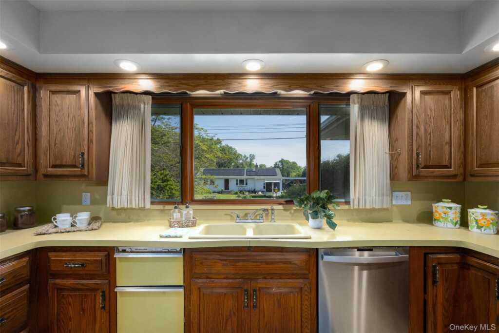 26 Seyler Terrace, Saugerties, NY 12477 - Photo 18 of 39