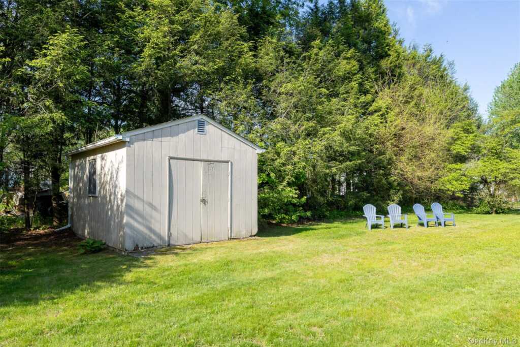26 Seyler Terrace, Saugerties, NY 12477 - Photo 5 of 39