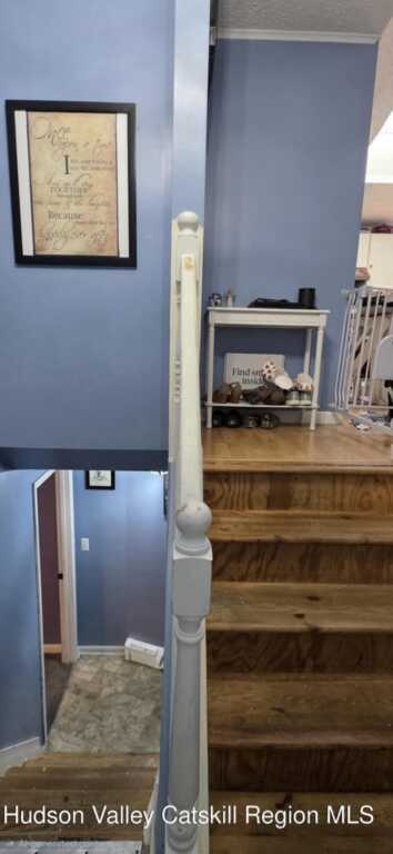 324 1st Avenue, Kingston, NY 12401 - Photo 3 of 26