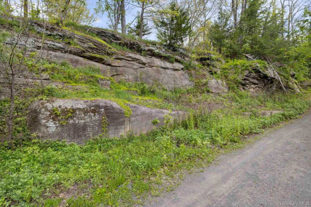 125 Stone Road, Hurley, NY 12491 - Photo 36 of 43