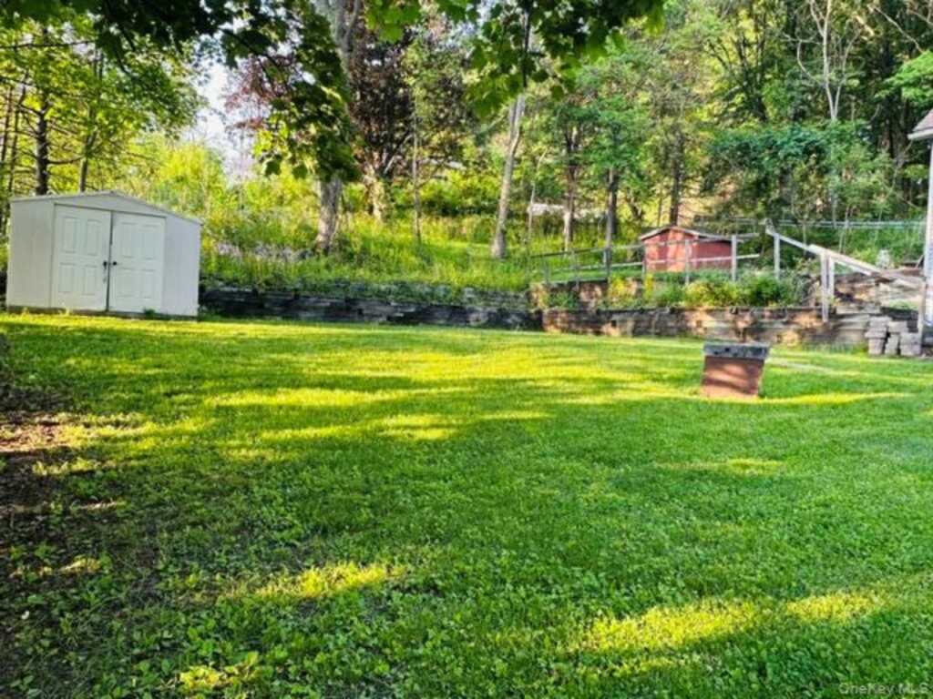 161 4th Avenue, Kingston, NY 12401 - Photo 16 of 20