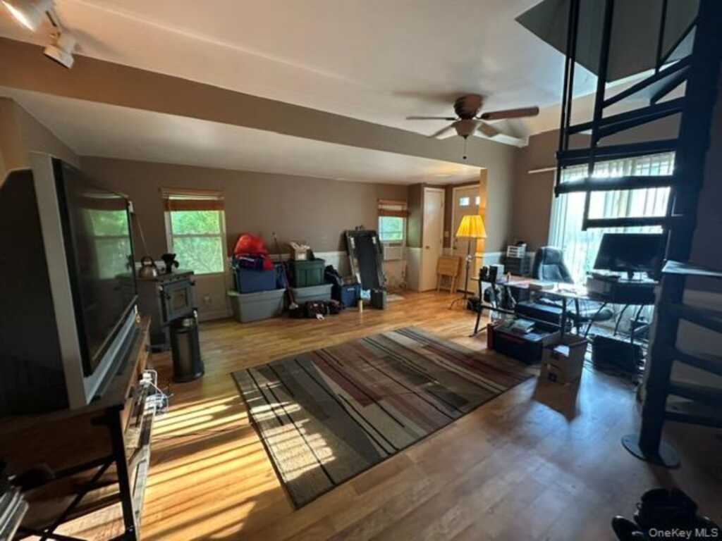 161 4th Avenue, Kingston, NY 12401 - Photo 4 of 20