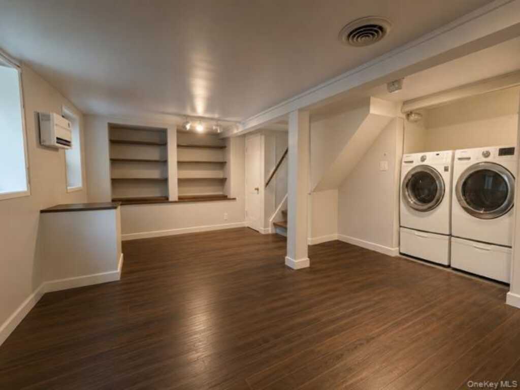 161 4th Avenue, Kingston, NY 12401 - Photo 6 of 20