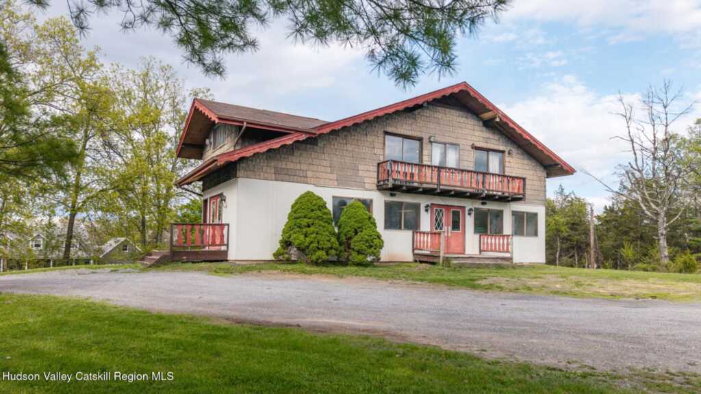 167 Hill Road, Kingston, NY 12401