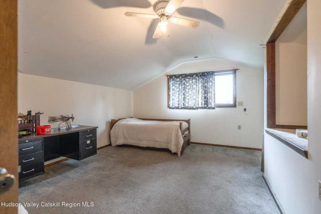 167 Hill Road, Kingston, NY 12401 - Photo 4 of 50