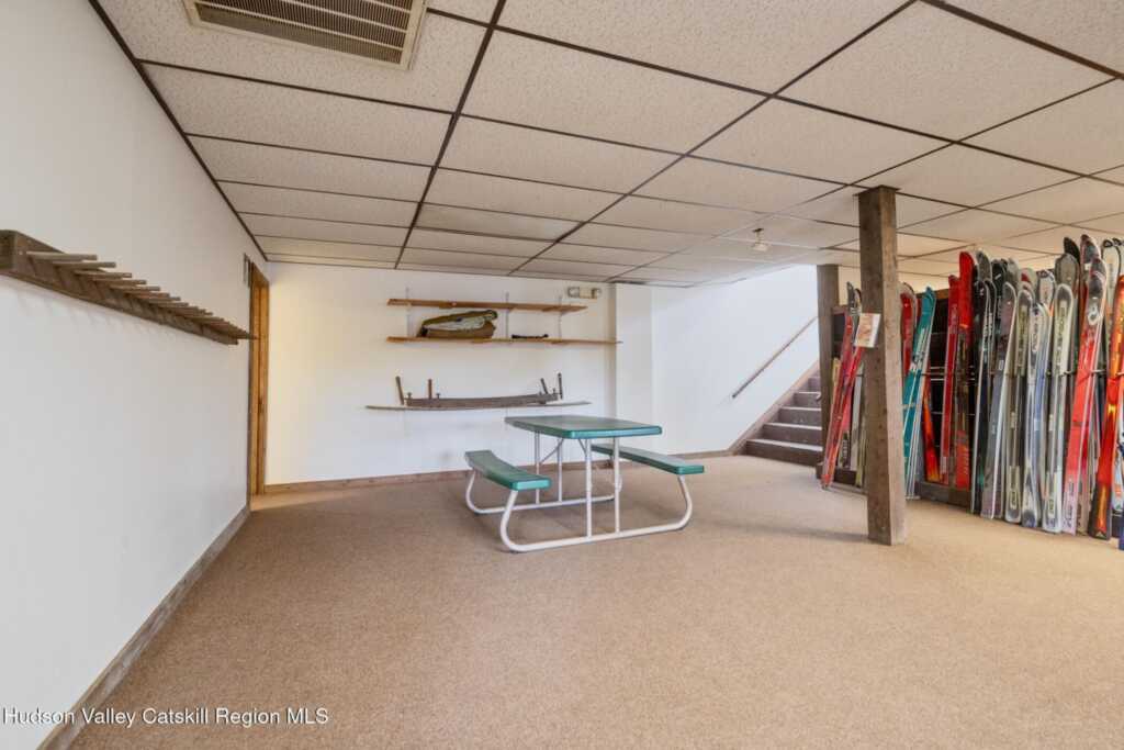 167 Hill Road, Kingston, NY 12401 - Photo 7 of 50