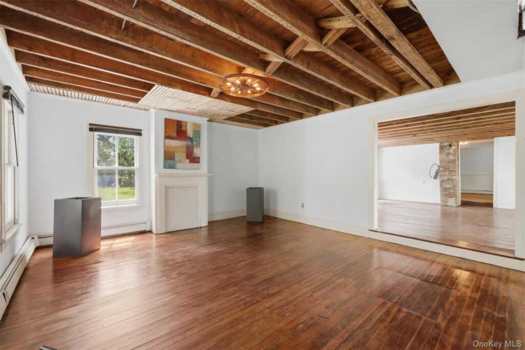 67 Kelly Street, Rhinebeck, NY 12574 - Photo 11 of 44