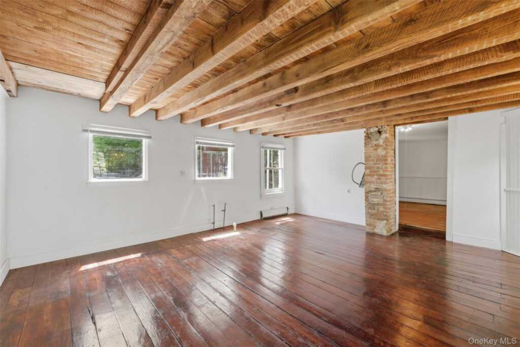 67 Kelly Street, Rhinebeck, NY 12574 - Photo 14 of 44