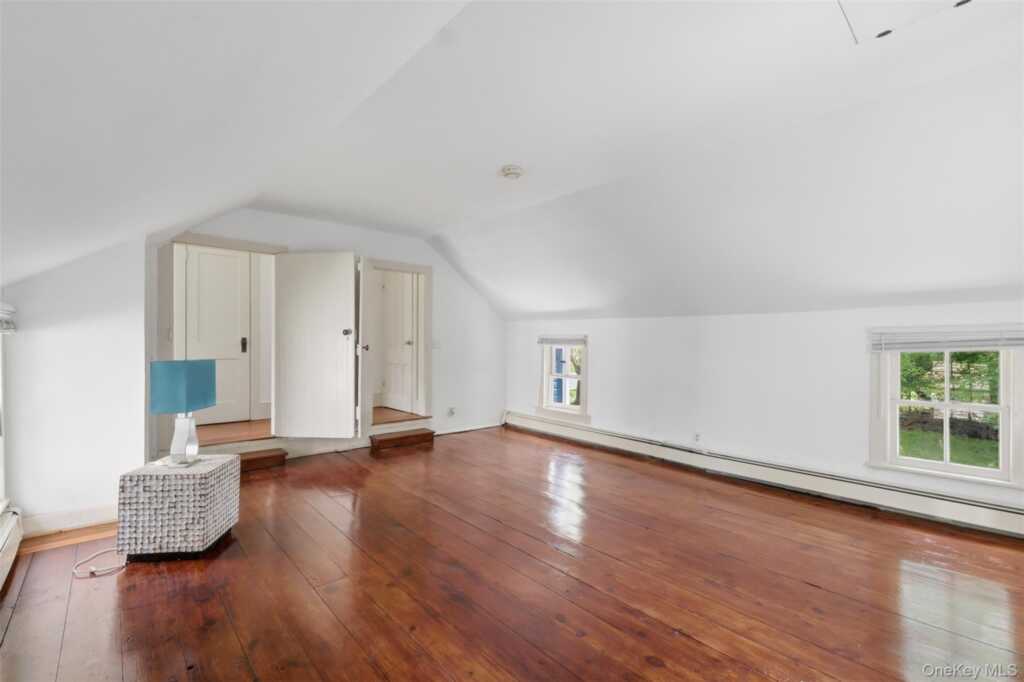 67 Kelly Street, Rhinebeck, NY 12574 - Photo 25 of 44