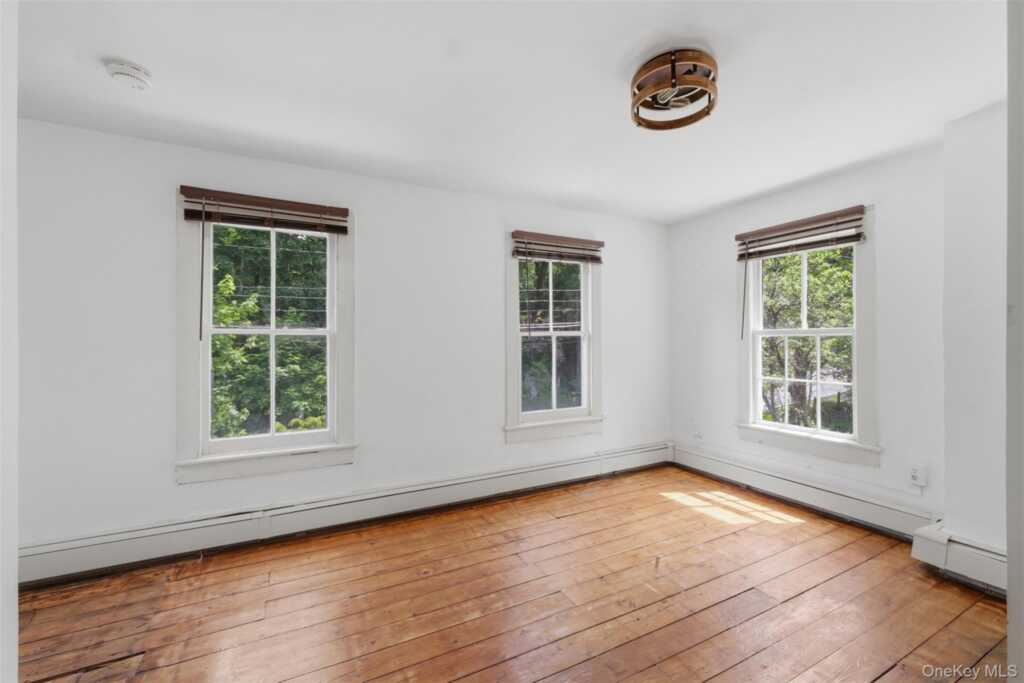 67 Kelly Street, Rhinebeck, NY 12574 - Photo 30 of 44