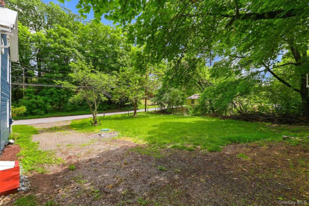 67 Kelly Street, Rhinebeck, NY 12574 - Photo 43 of 44
