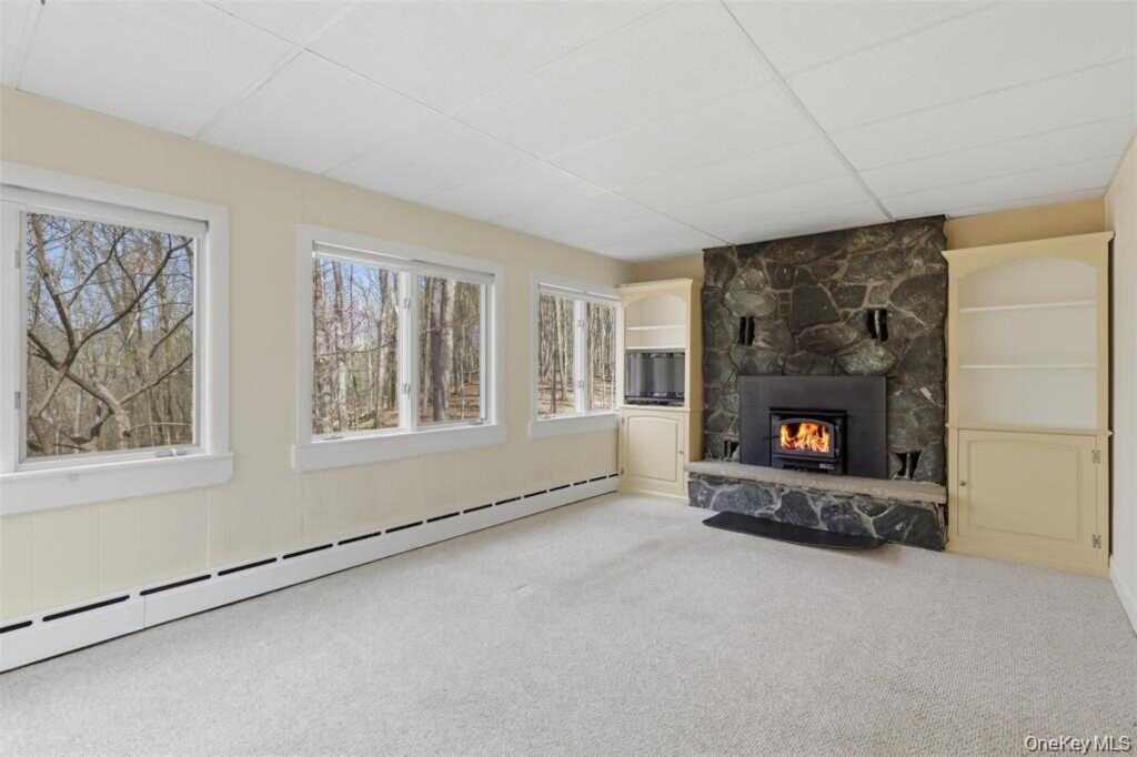 307 Old Kingston Road, New Paltz, NY 12561 - Photo 15 of 28