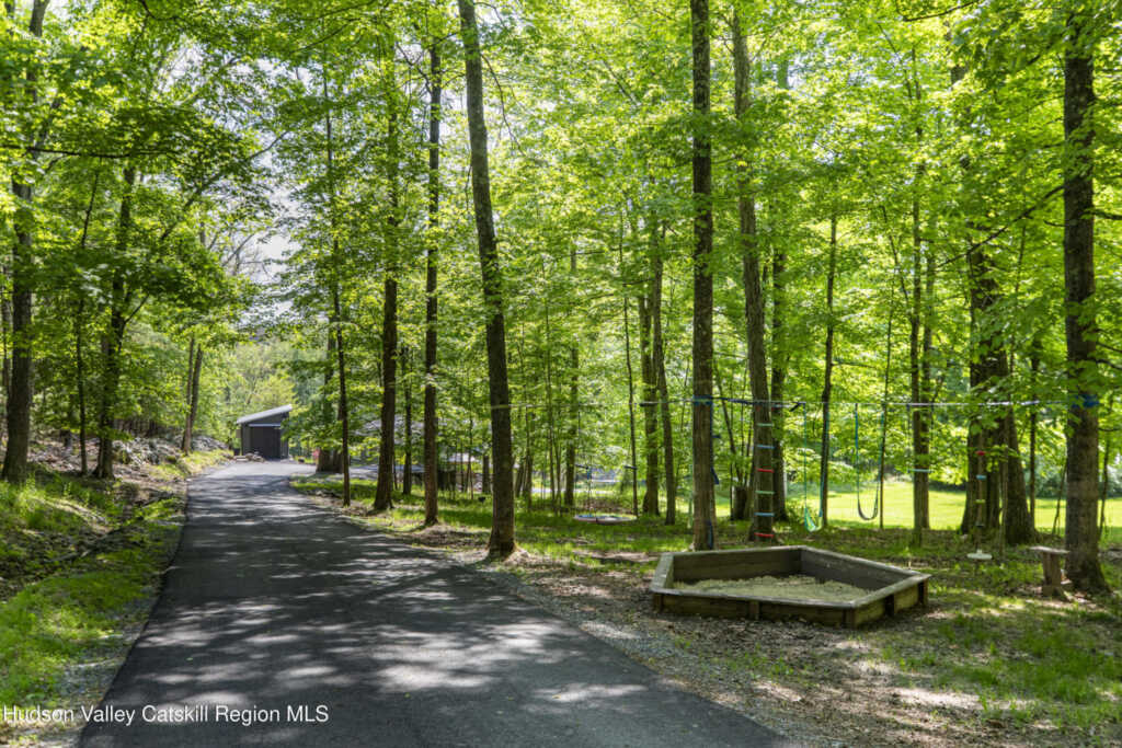 201 Johnson Hill Road, Kingston, NY 12401 - Photo 37 of 39