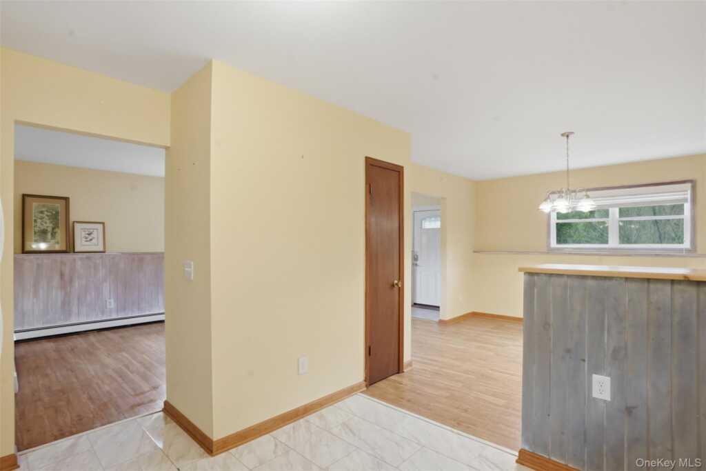 902 Albany Post Road, New Paltz, NY 12561 - Photo 34 of 48
