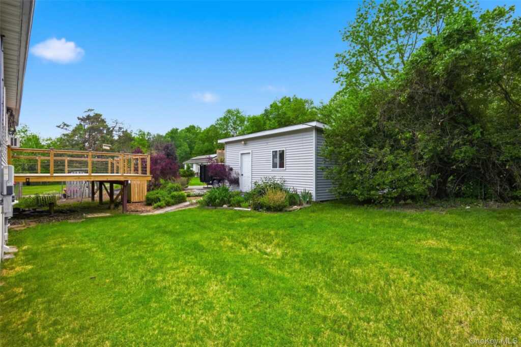 902 Albany Post Road, New Paltz, NY 12561 - Photo 46 of 48