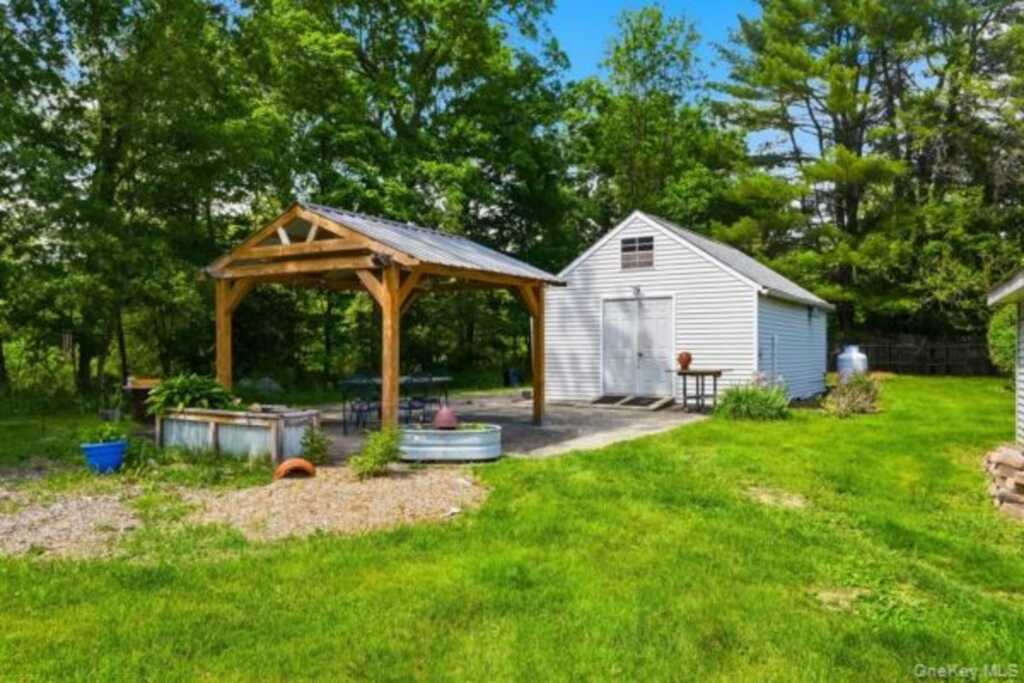 902 Albany Post Road, New Paltz, NY 12561 - Photo 47 of 48