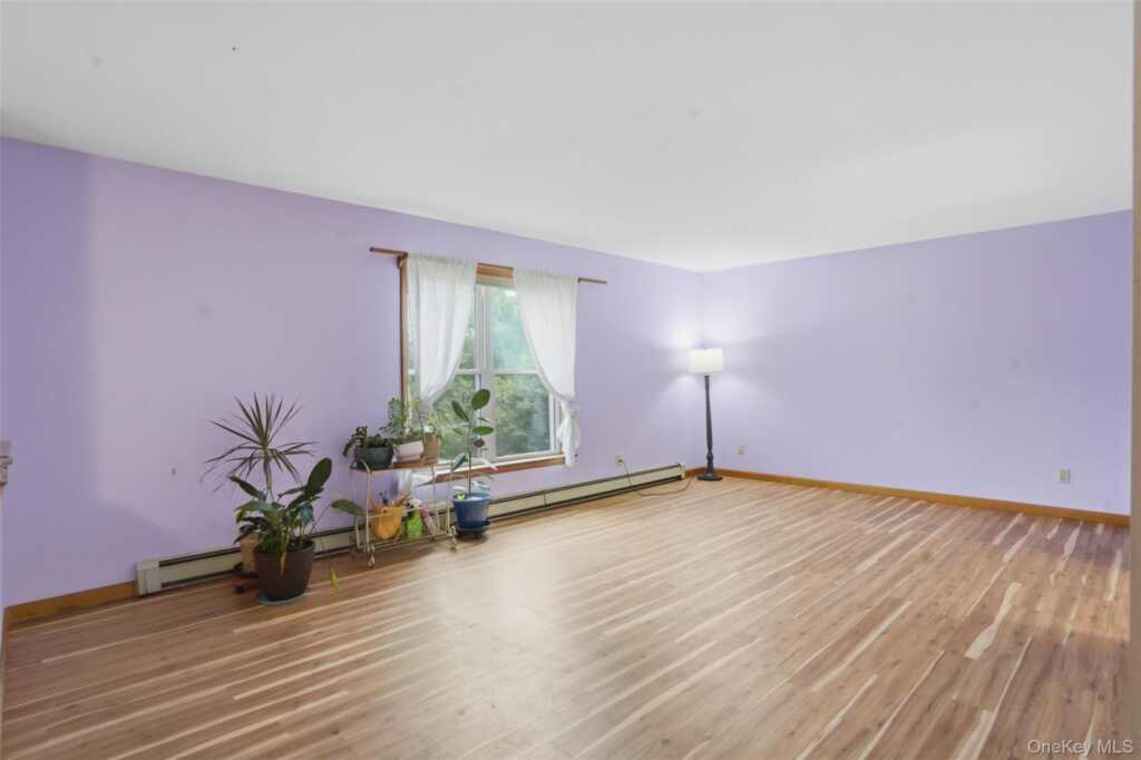 902 Albany Post Road, New Paltz, NY 12561 - Photo 7 of 48