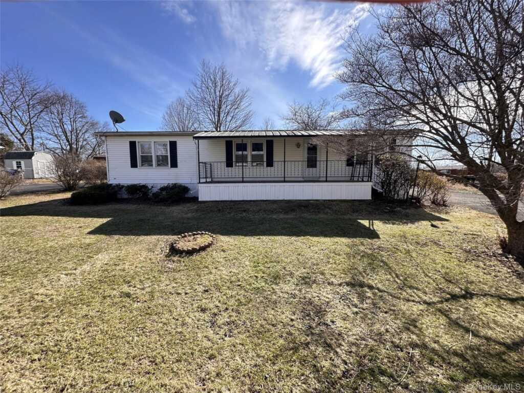 21 Mele Lane, New Paltz, NY 12561 - Photo 3 of 33