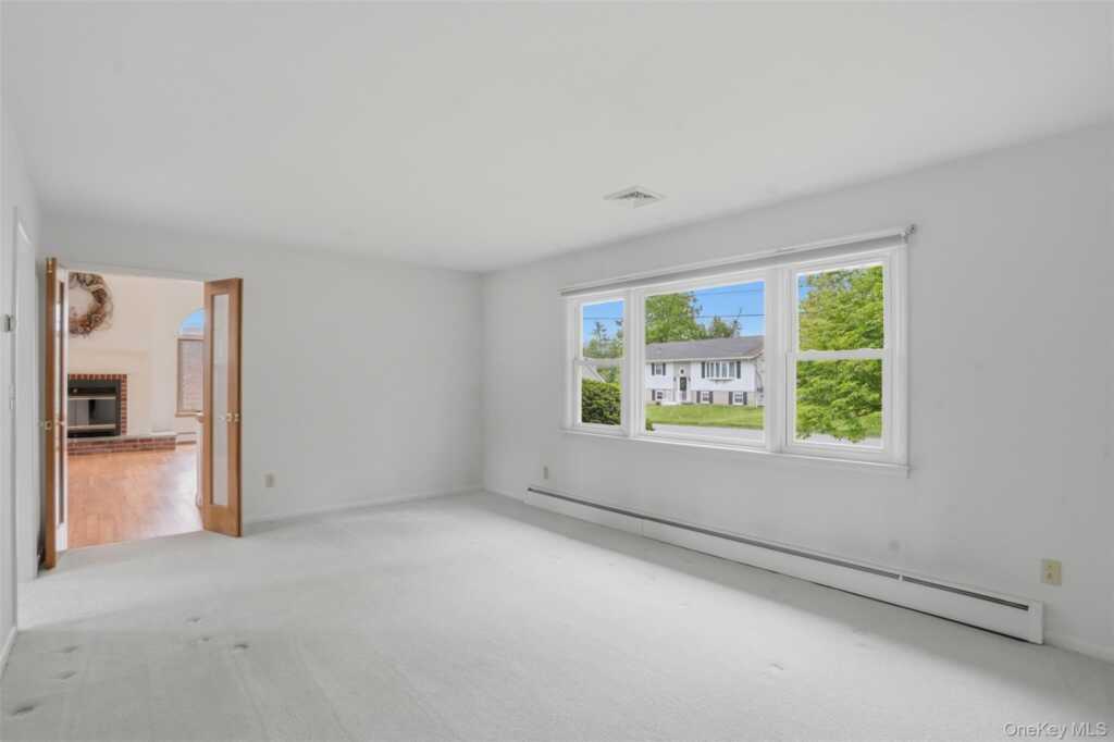 205 East Drive, Hurley, NY 12443 - Photo 17 of 34
