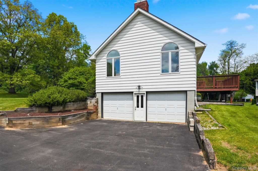 205 East Drive, Hurley, NY 12443 - Photo 30 of 34