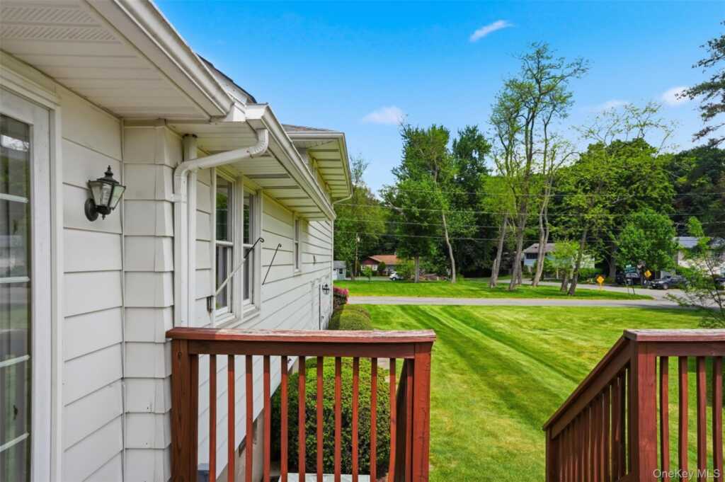 205 East Drive, Hurley, NY 12443 - Photo 32 of 34