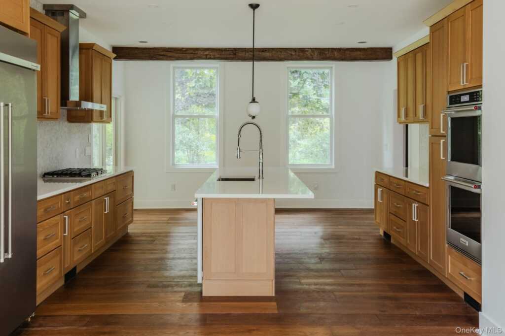 440 Milan Hollow Road, Rhinebeck, NY 12572 - Photo 9 of 34