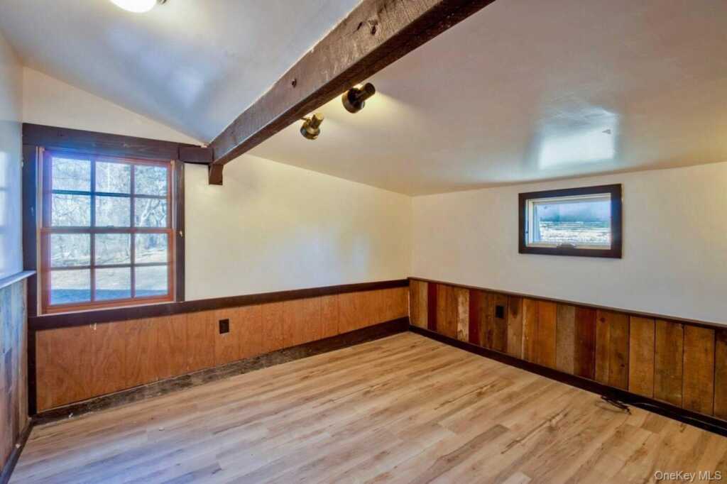 6 Woods Road, Rhinebeck, NY 12572 - Photo 7 of 9