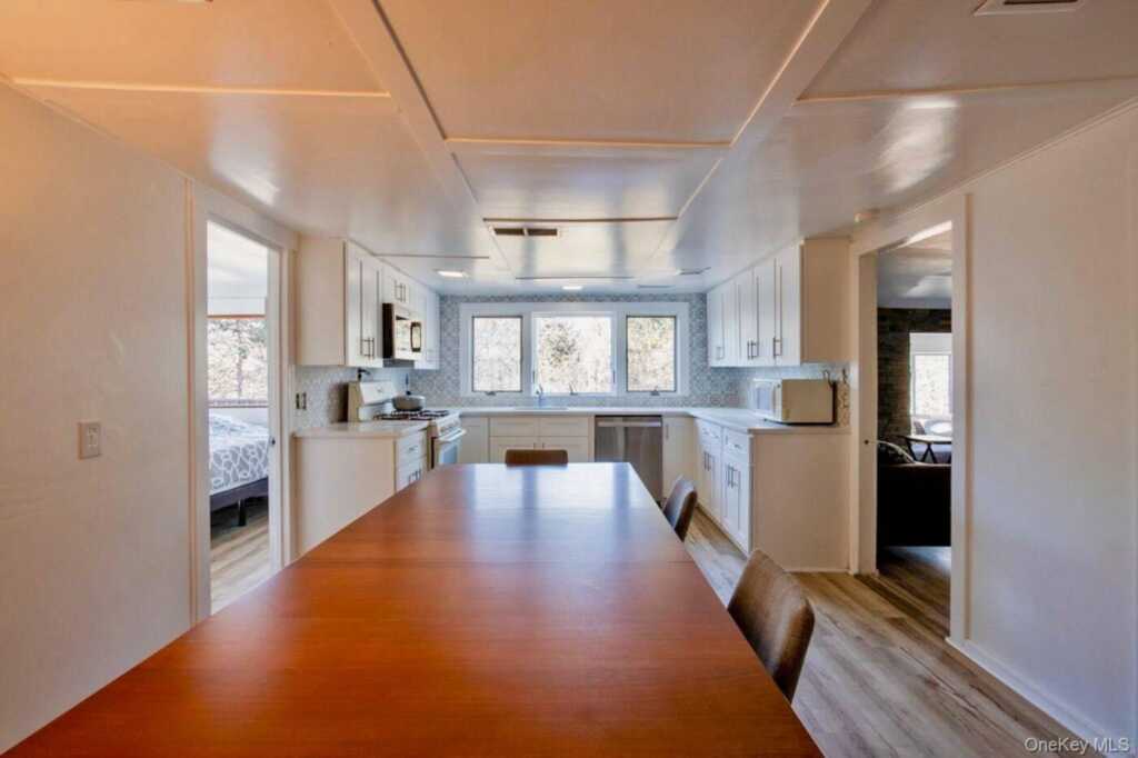 6 Woods Road, Rhinebeck, NY 12572 - Photo 9 of 9