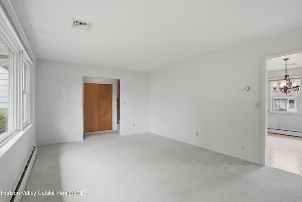 205 East Drive, Hurley, NY 12443 - Photo 18 of 34