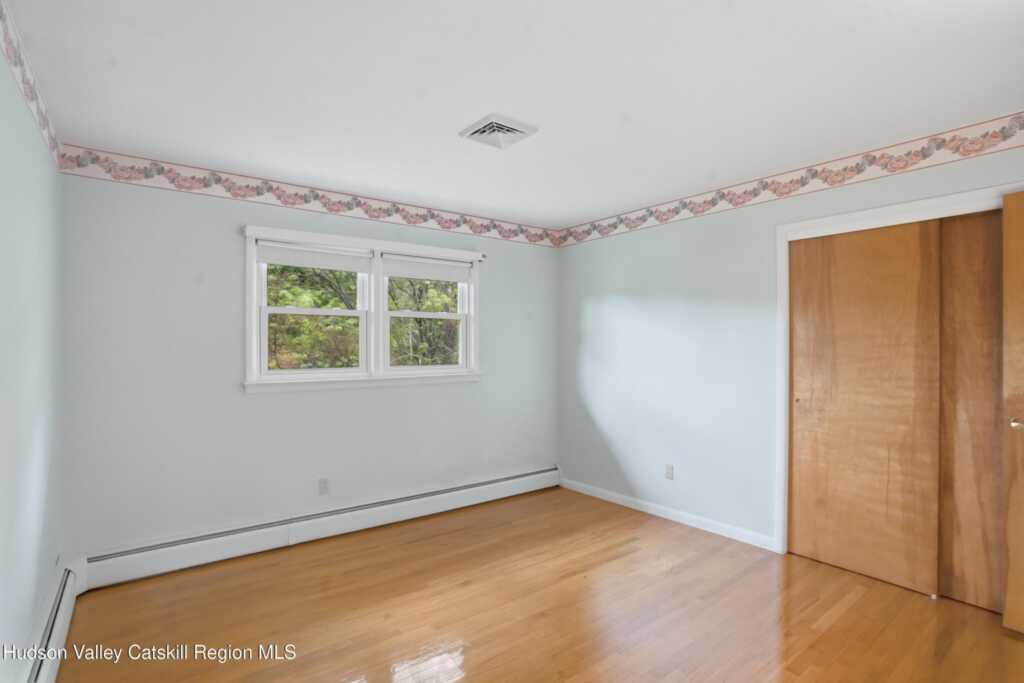 205 East Drive, Hurley, NY 12443 - Photo 19 of 34