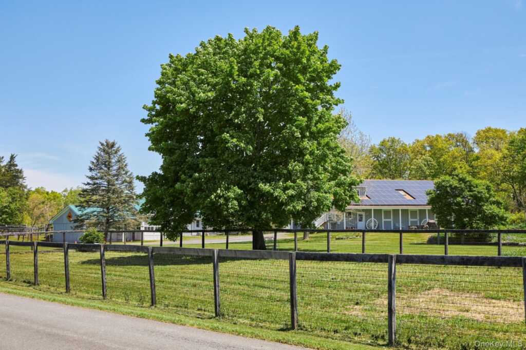 52 Pells Road, Rhinebeck, NY 12572 - Photo 16 of 28