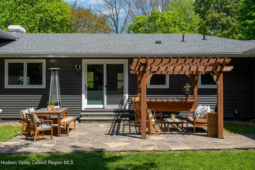 44 Lorraine Drive, Unit #12572, Rhinebeck, NY 12572 - Photo 25 of 34
