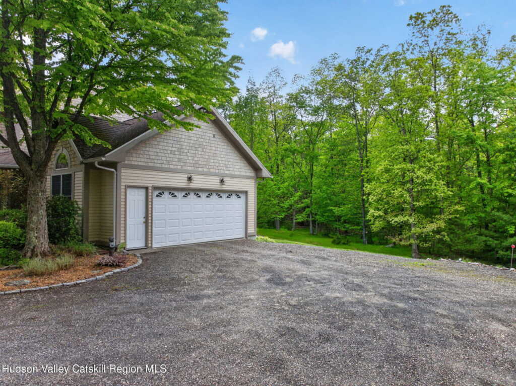 189 Bush Road, Stone Ridge, NY 12484 - Photo 35 of 50