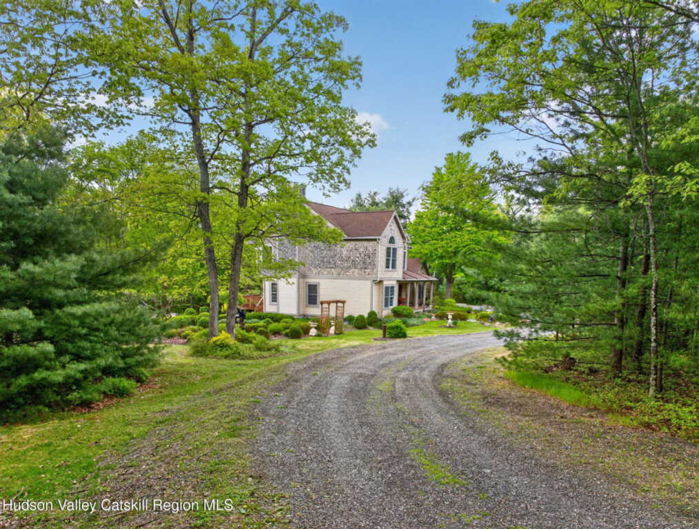 189 Bush Road, Stone Ridge, NY 12484 - Photo 4 of 50