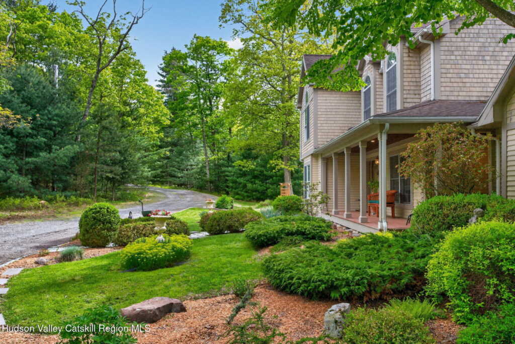 189 Bush Road, Stone Ridge, NY 12484 - Photo 5 of 50