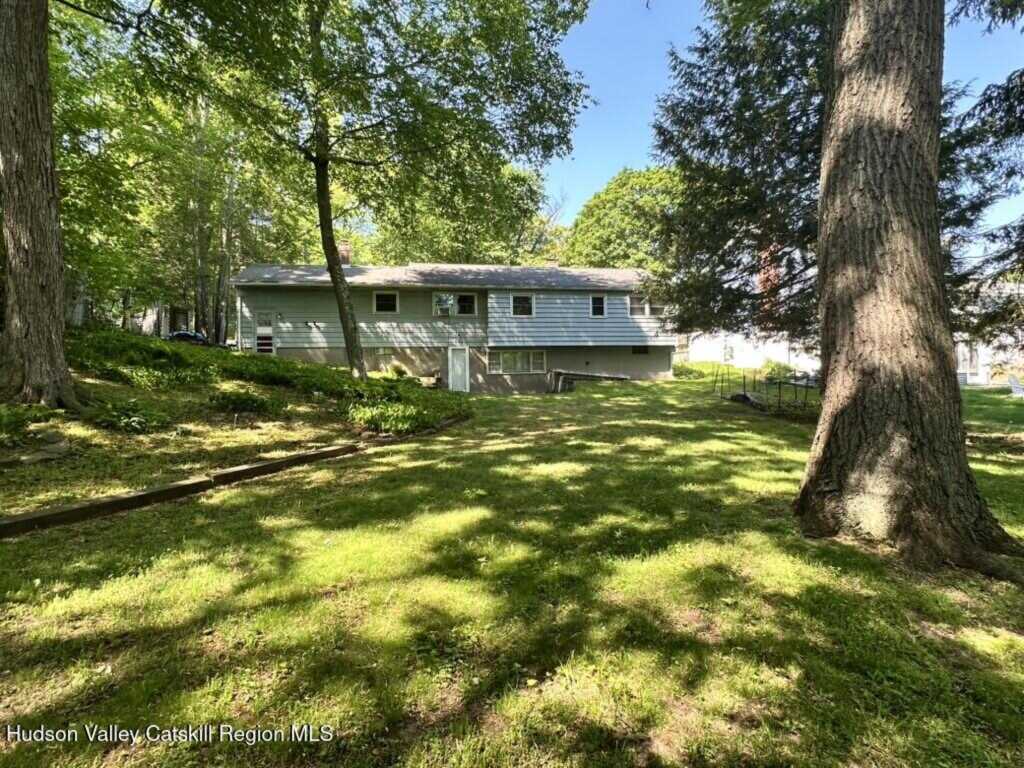 1 Sterley Avenue, Saugerties, NY 12477 - Photo 15 of 16