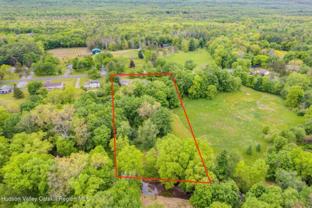984 Blue Mountain Road, Saugerties, NY 12477 - Photo 21 of 24