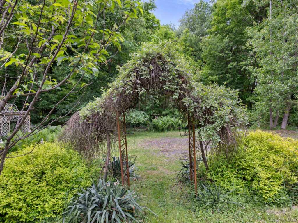 80 S Ohioville Road, New Paltz, NY 12561 - Photo 35 of 48