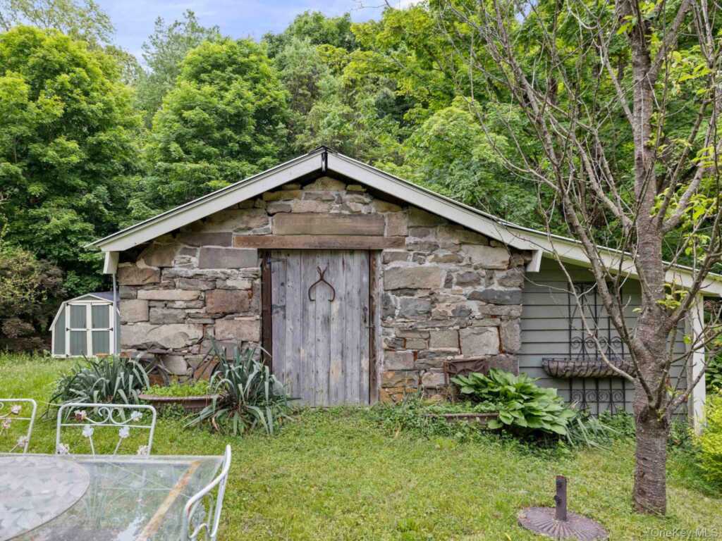 80 S Ohioville Road, New Paltz, NY 12561 - Photo 37 of 48