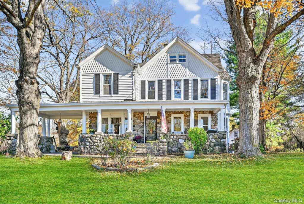 214 State Route 32, New Paltz, NY 12561