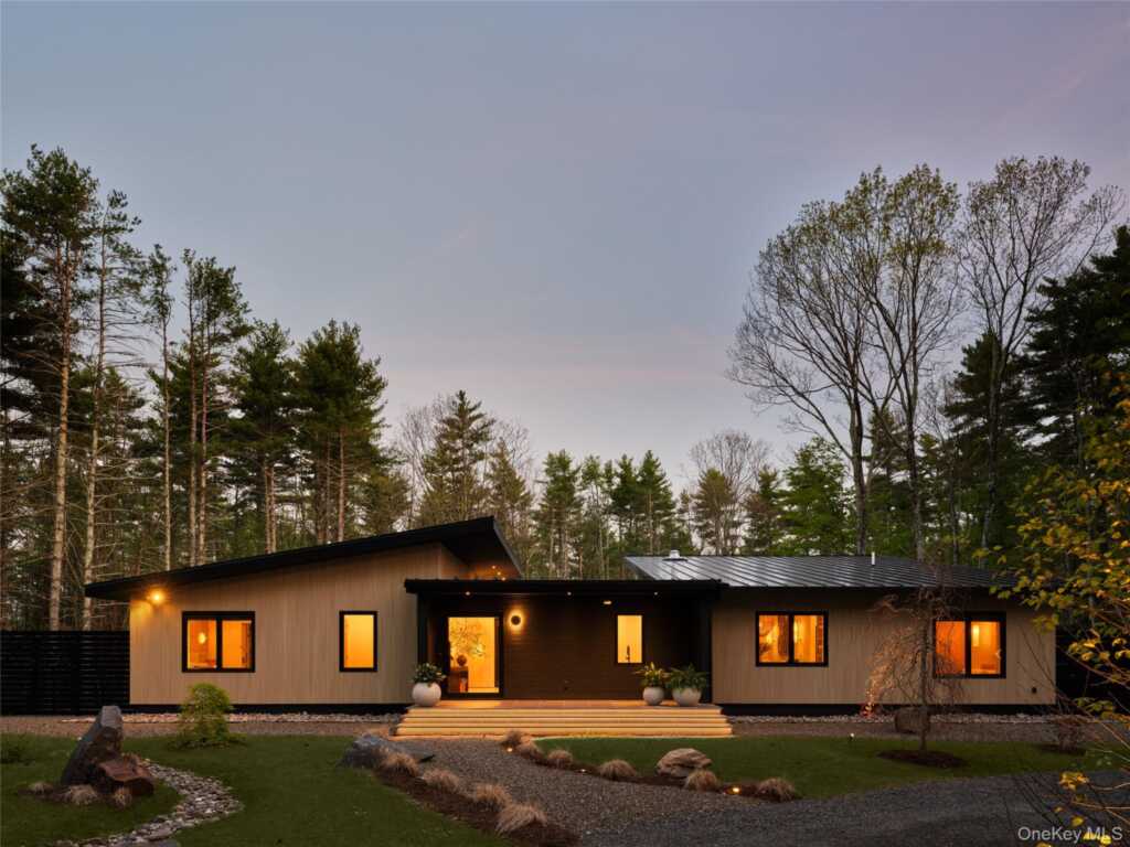 2 Stonecreek Road, Woodstock, NY 12498 - Photo 32 of 34