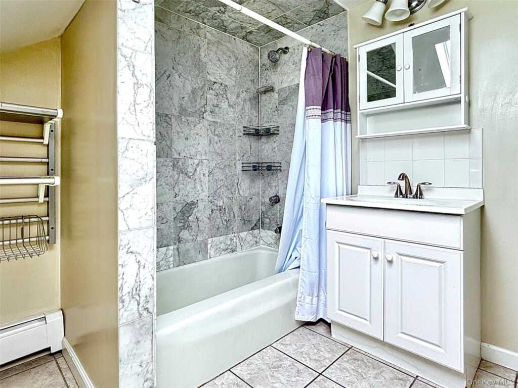 30 Oak Street, Unit #Apt #1, Rhinebeck, NY 12572 - Photo 20 of 29